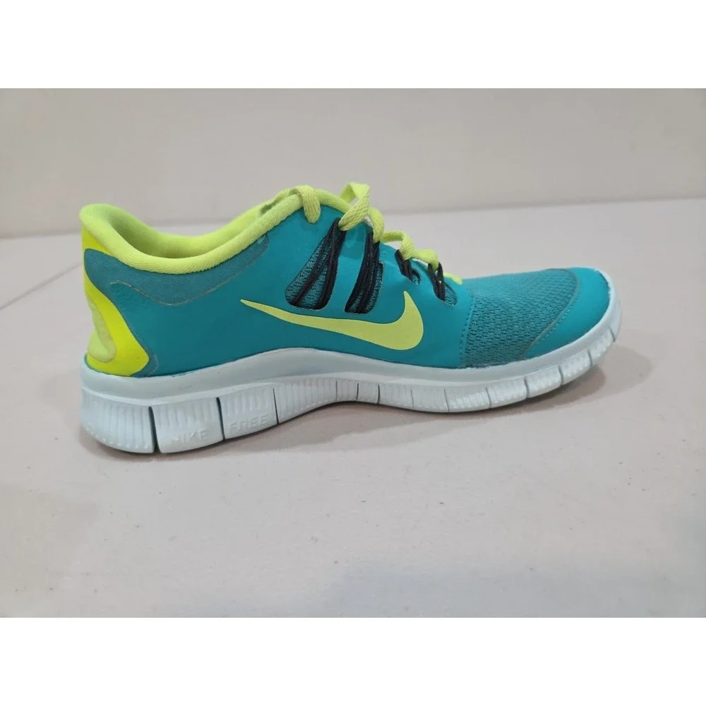 Nike Free 5.0 Women's Size 7 Running Shoes Teal Multicolor